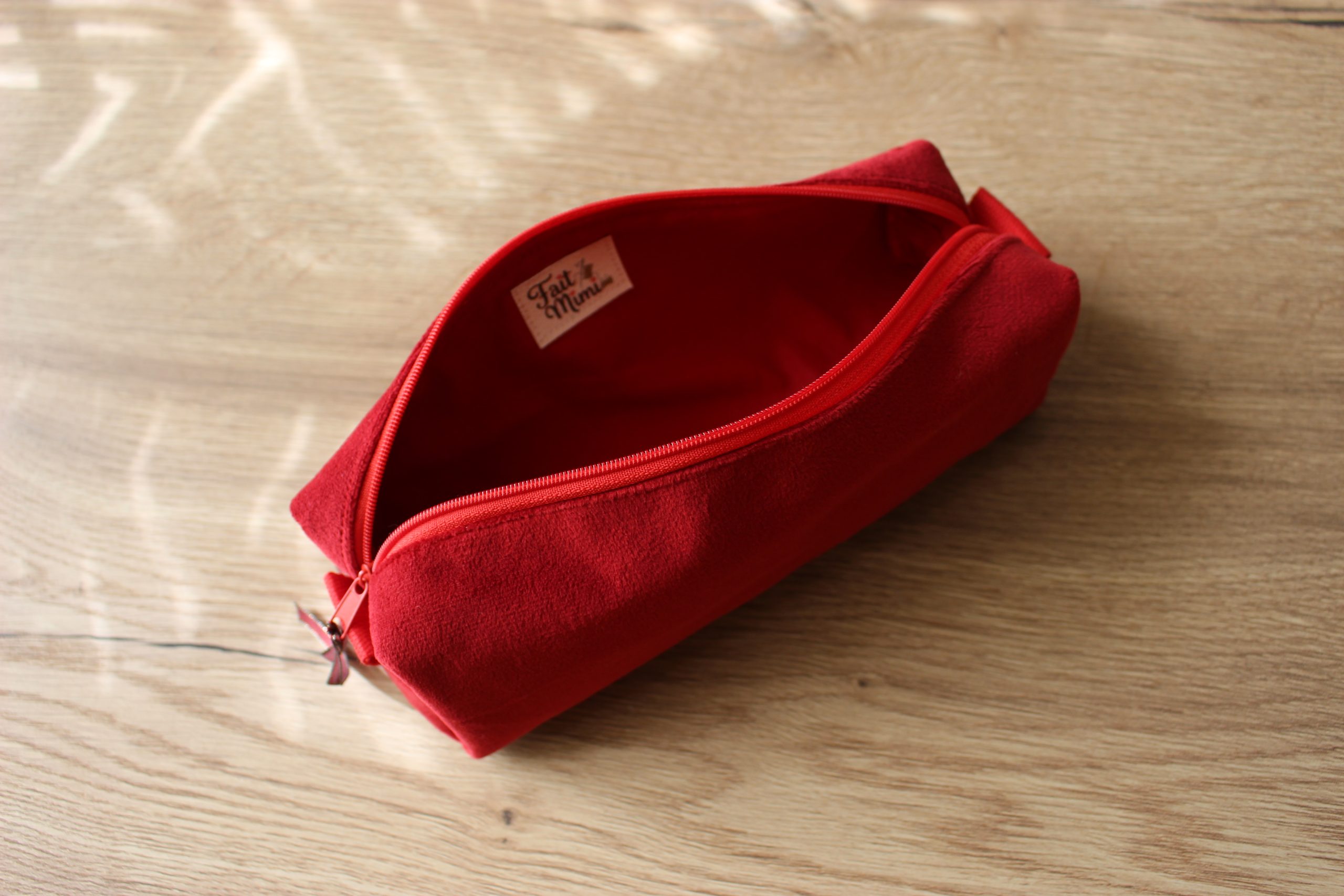 Trousse à crayons rouge - Image 3