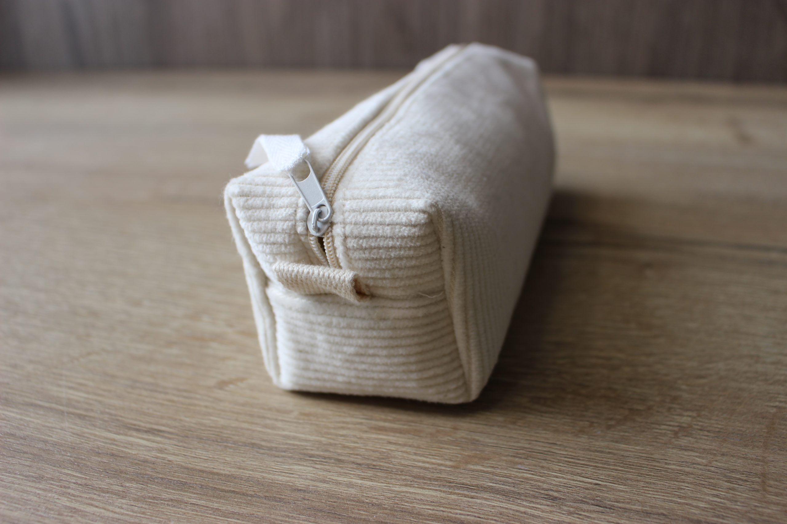 Trousse à crayons velours - Image 2