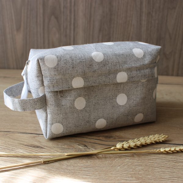 Trousse de toilette à poids